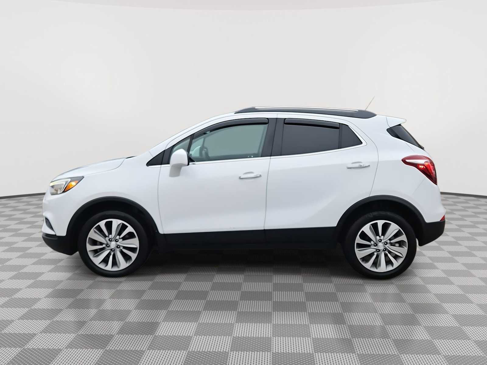 Thumbnail: 2020 Buick Encore - 5