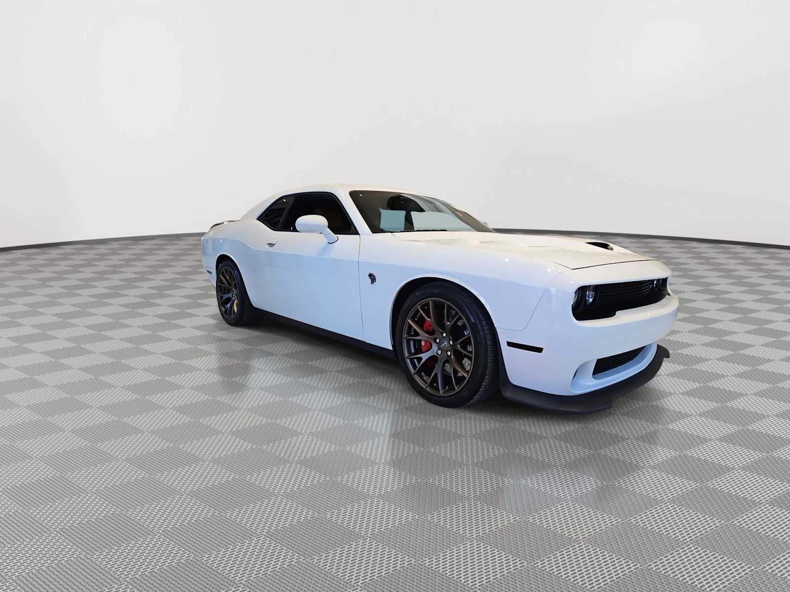 Thumbnail: 2016 Dodge Challenger - 2
