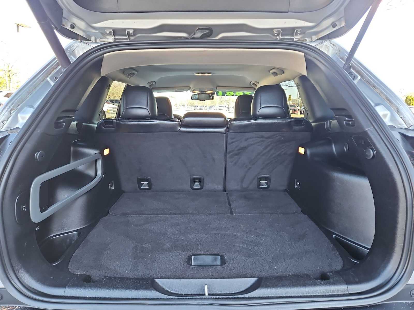 Thumbnail: 2015 Jeep Cherokee - 32