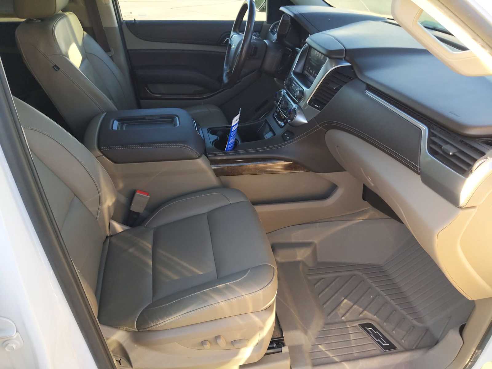 Thumbnail: 2019 Chevrolet Tahoe - 28