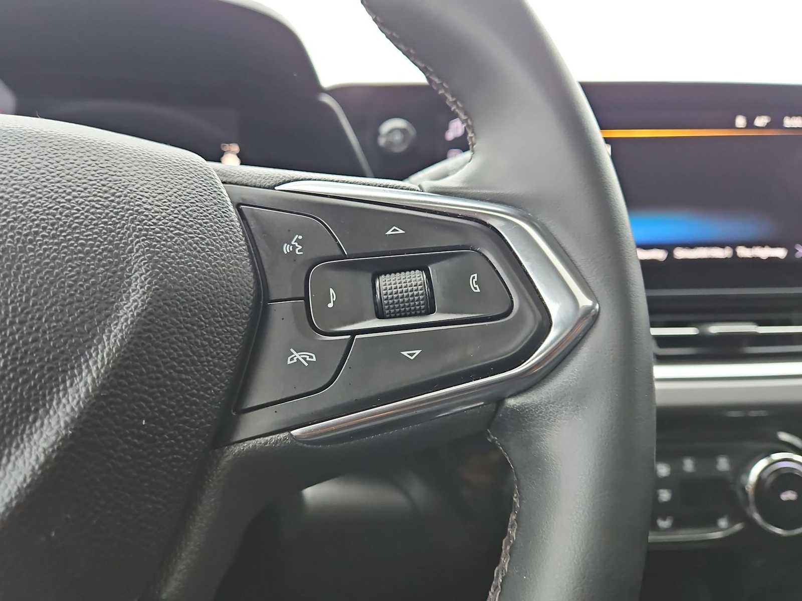 Thumbnail: 2024 Chevrolet Trax - 26