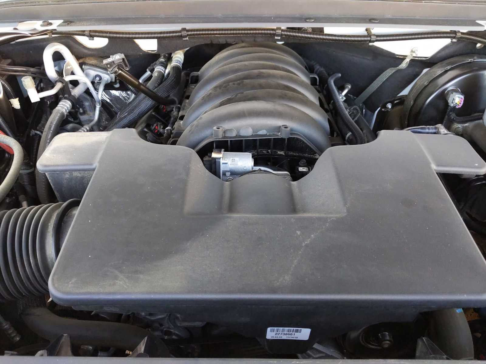 Thumbnail: 2019 Chevrolet Tahoe - 30