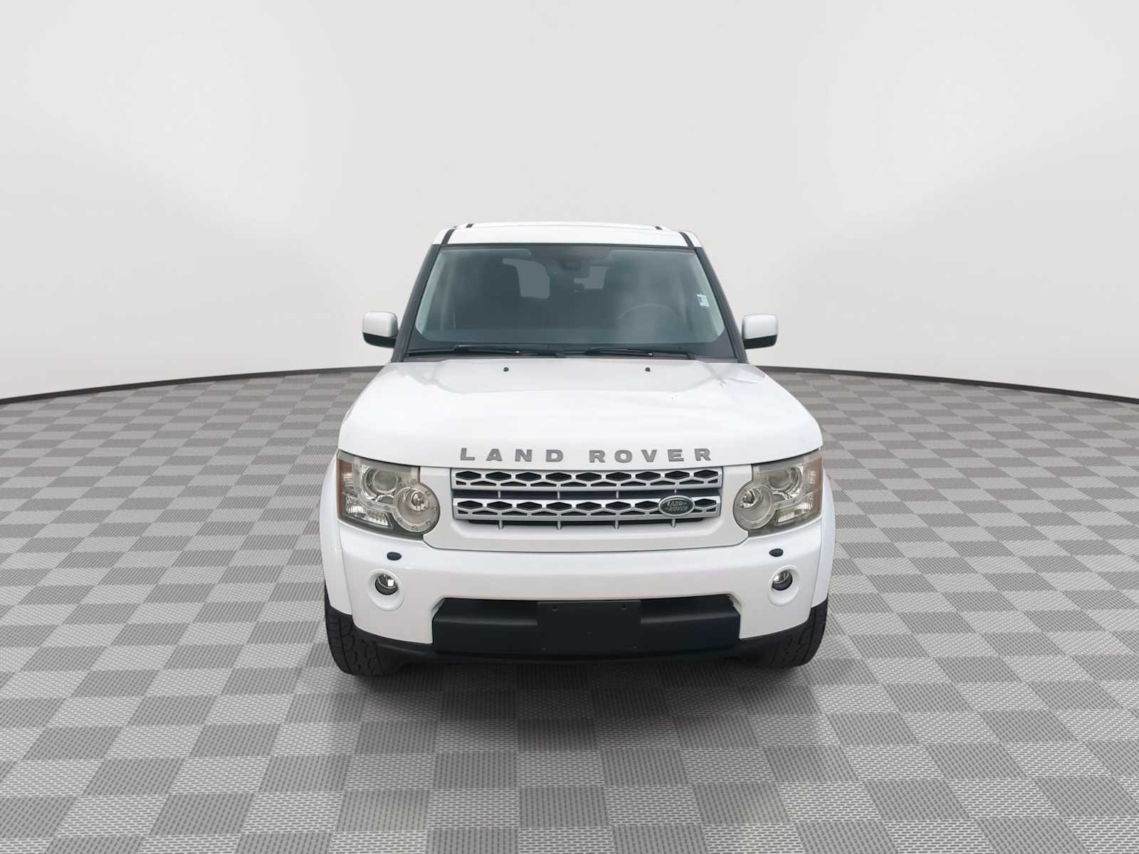 Thumbnail: 2011 Land Rover LR4 - 3