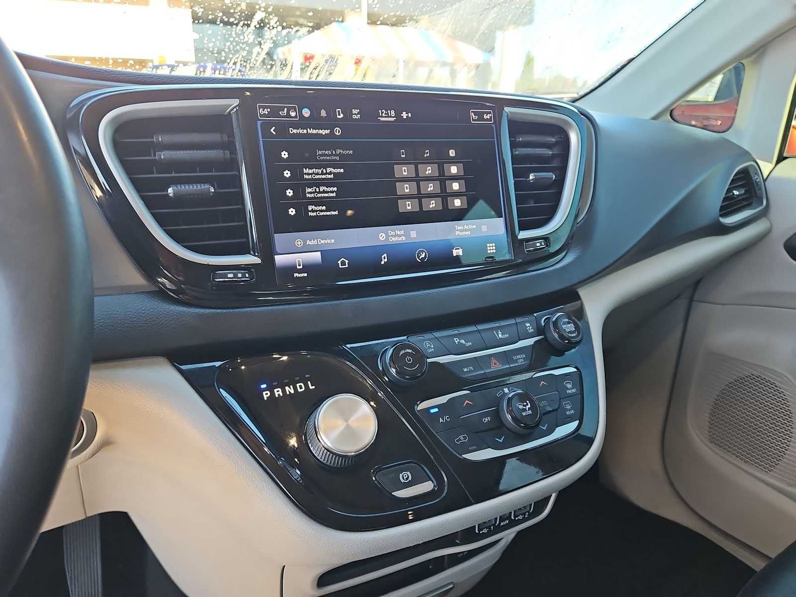 Thumbnail: 2022 Chrysler Pacifica - 27