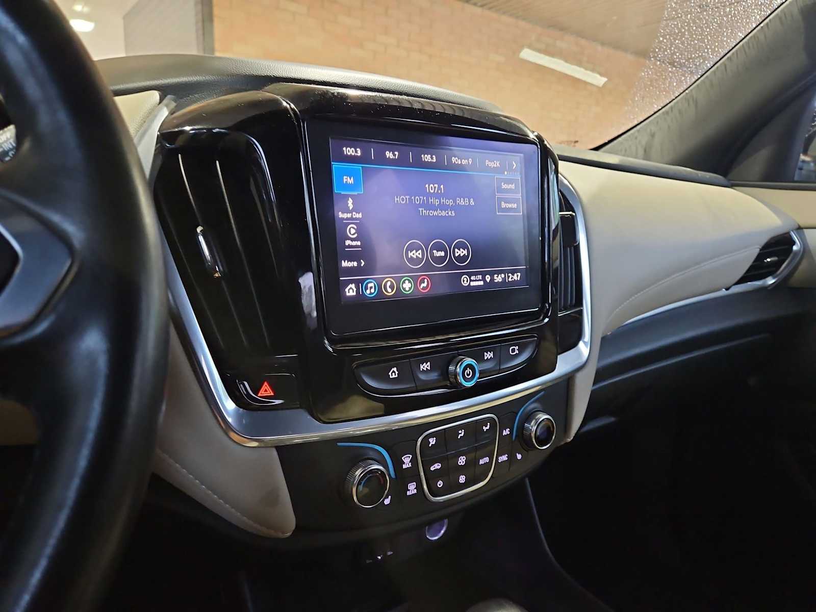 Thumbnail: 2022 Chevrolet Traverse - 28