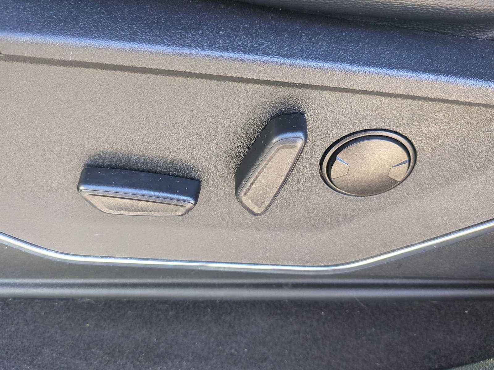 Thumbnail: 2023 Ford F-150 - 18