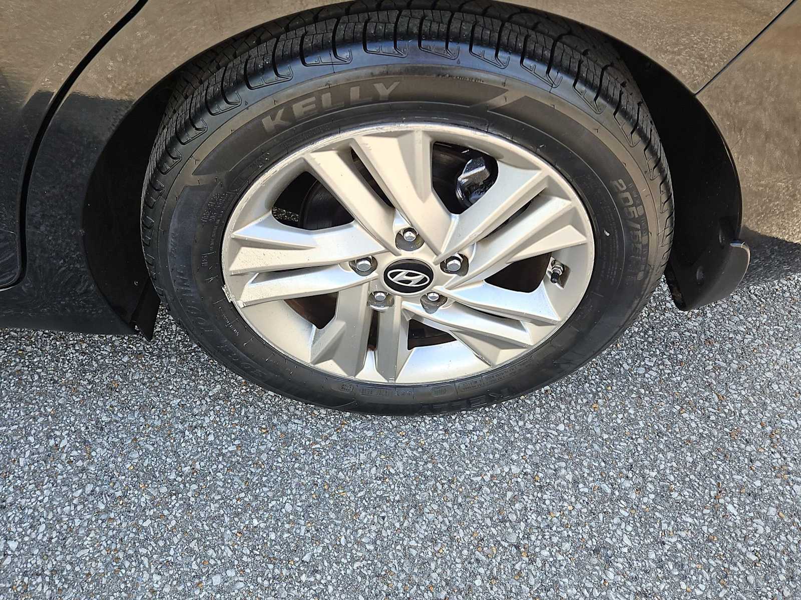 Thumbnail: 2019 Hyundai Elantra - 14