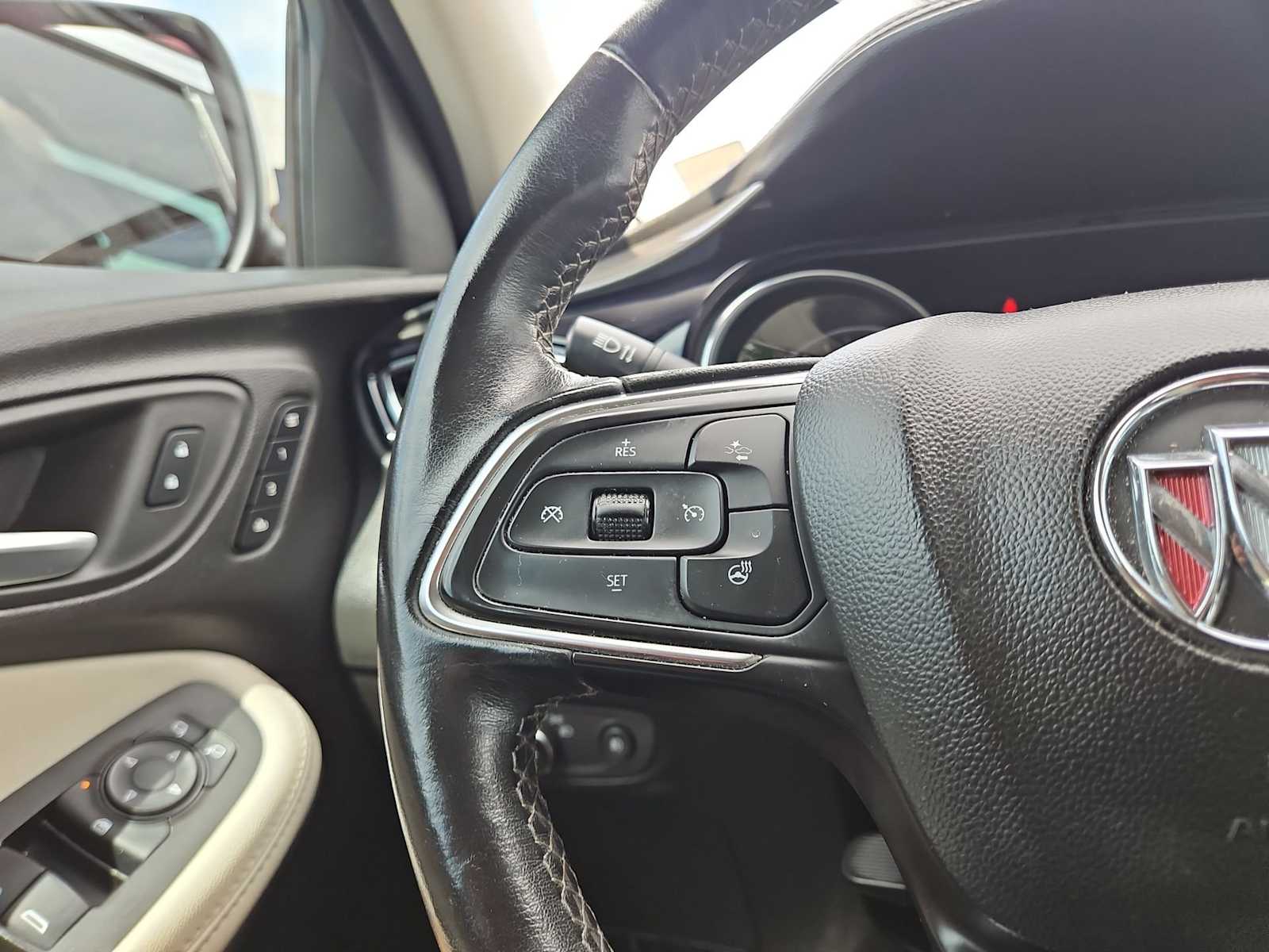 Thumbnail: 2022 Buick Encore GX - 26