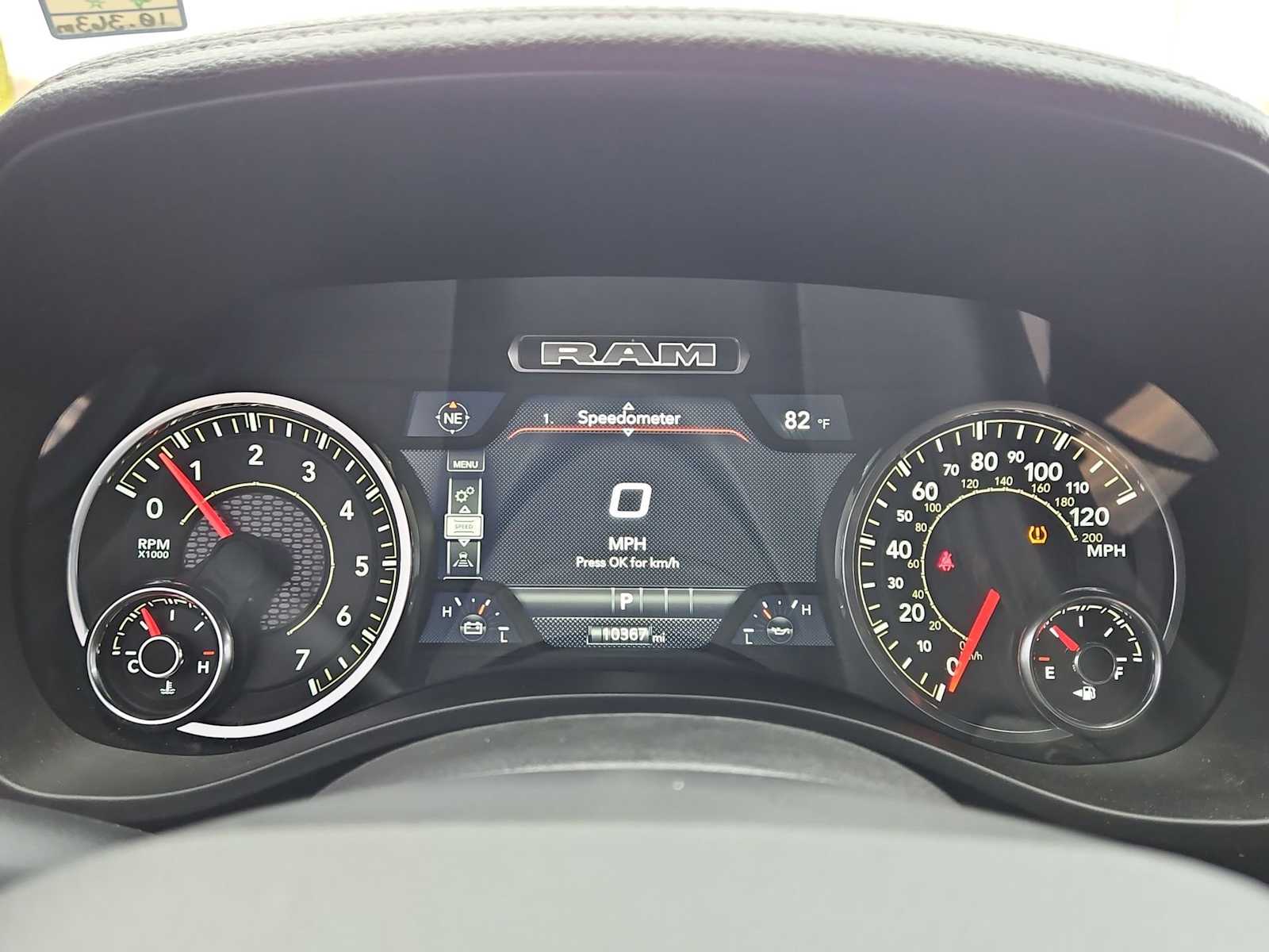 Thumbnail: 2025 RAM 1500 - 33