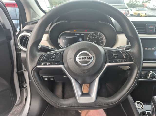 Thumbnail: 2021 Nissan Versa - 4