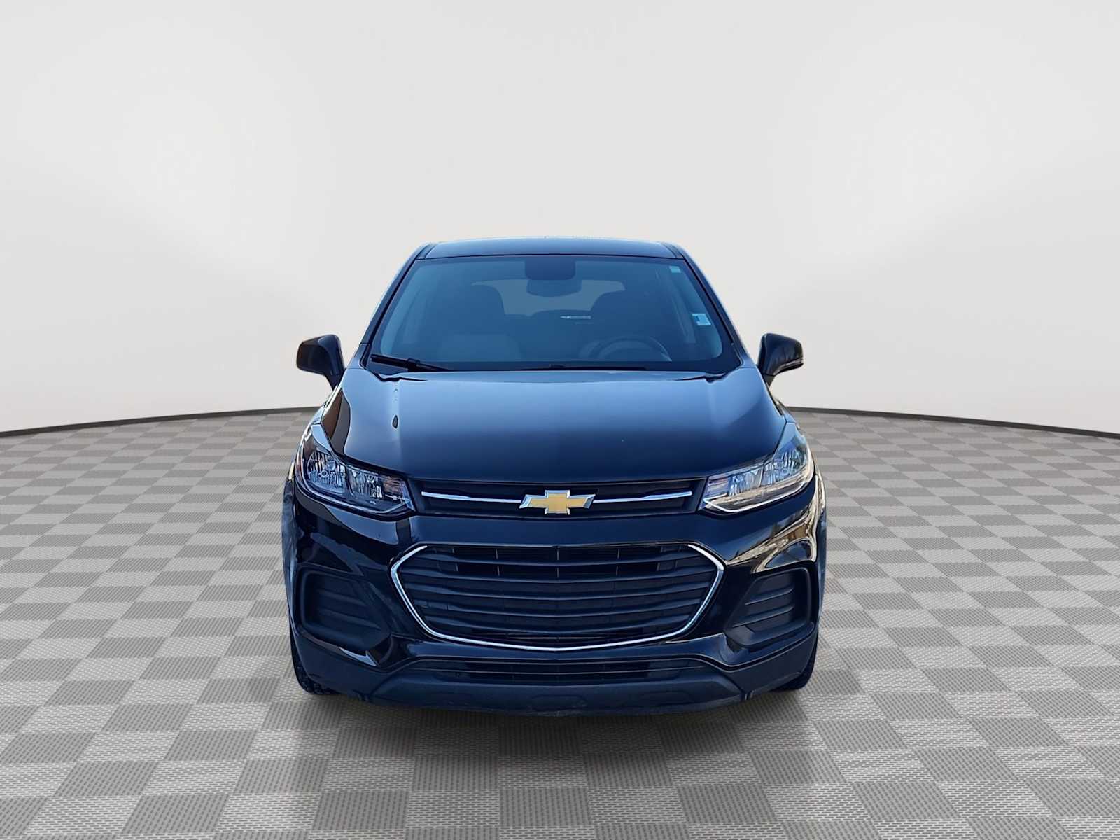 Thumbnail: 2020 Chevrolet Trax - 3