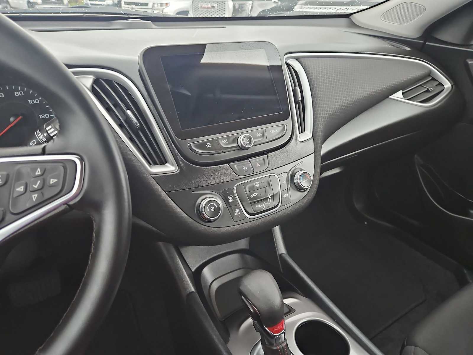 Thumbnail: 2025 Chevrolet Malibu - 28