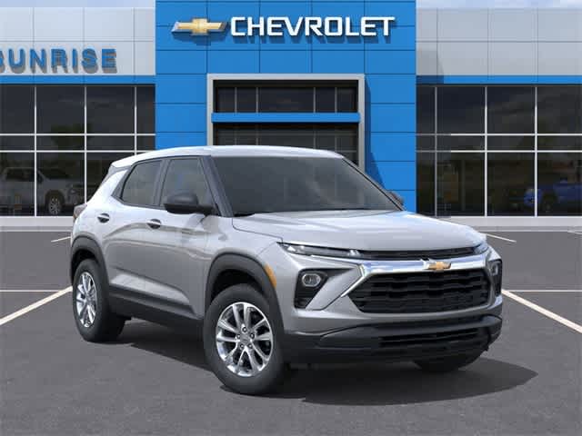 Thumbnail: 2026 Chevrolet TrailBlazer - 8