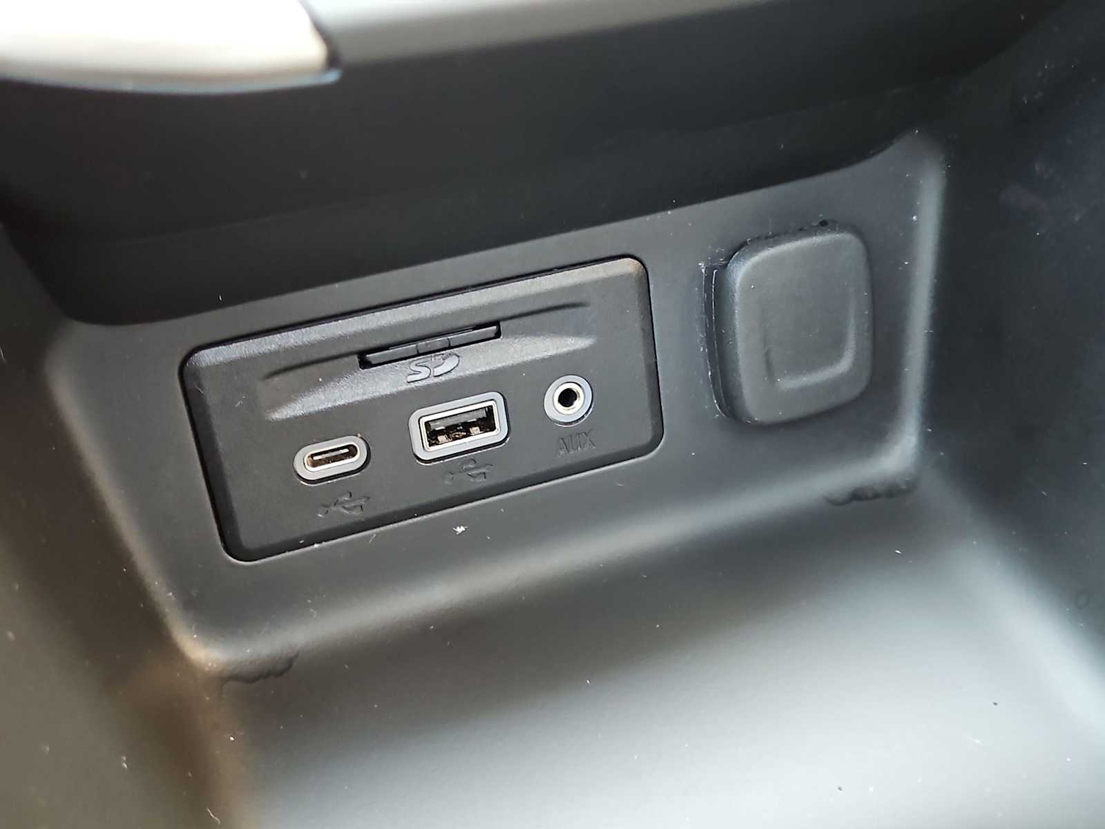 Thumbnail: 2024 GMC Terrain - 34