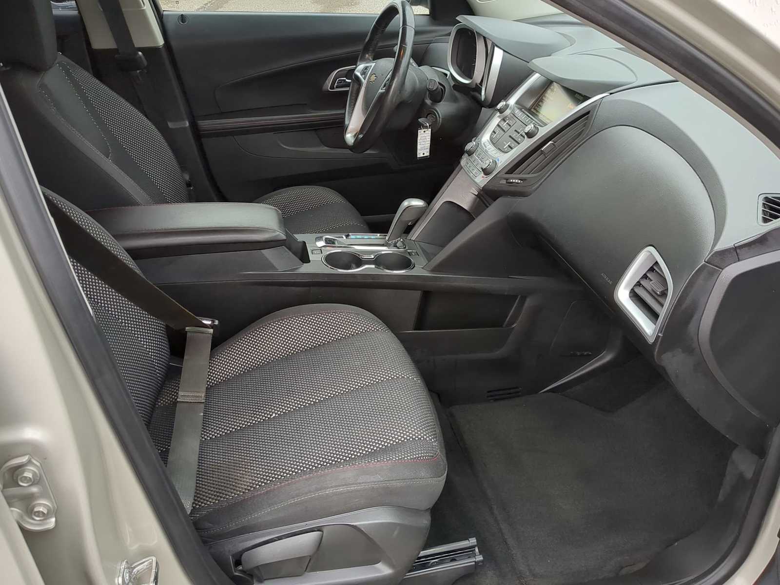 Thumbnail: 2014 Chevrolet Equinox - 24