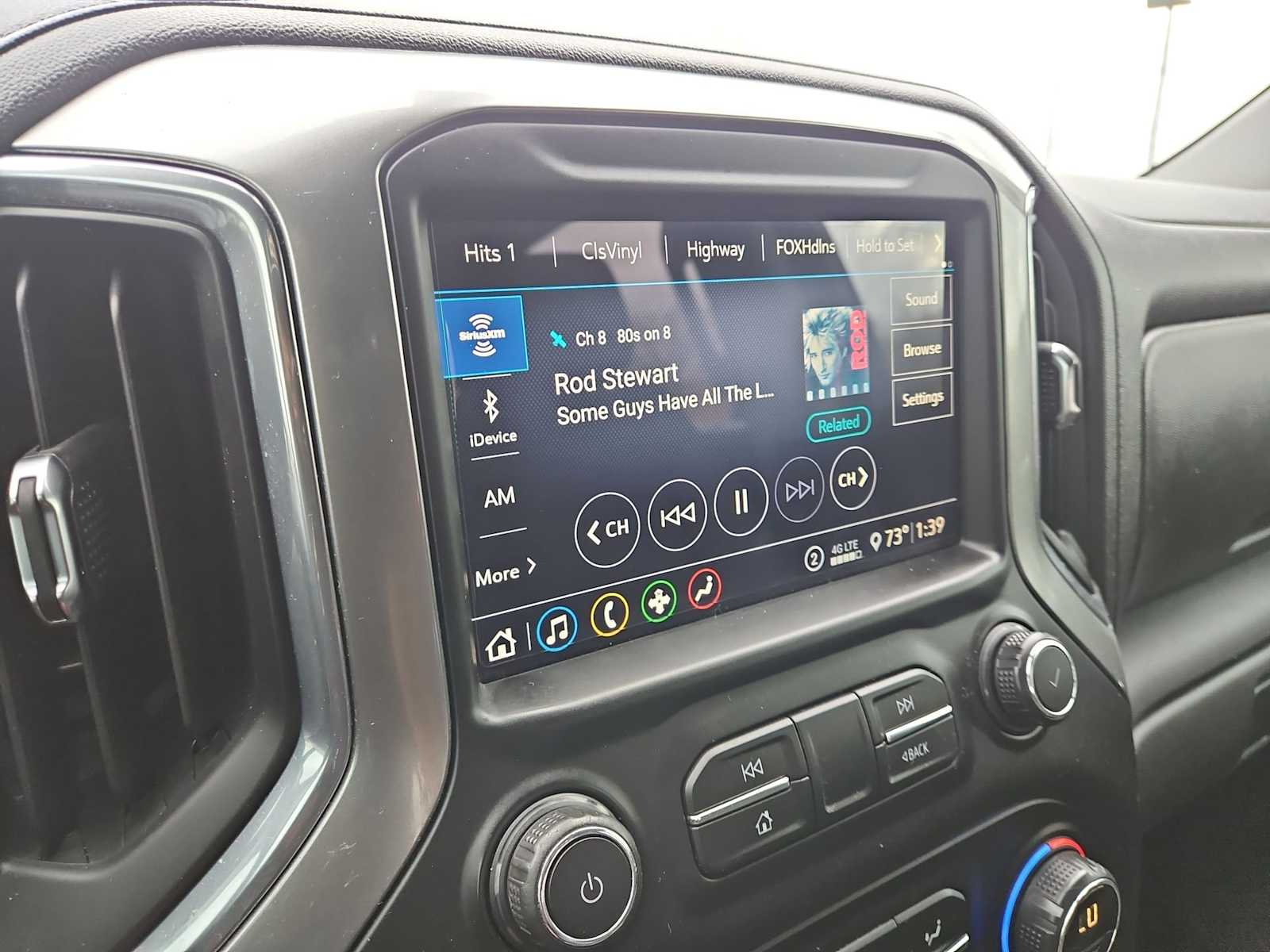 Thumbnail: 2020 Chevrolet Silverado 1500 - 29