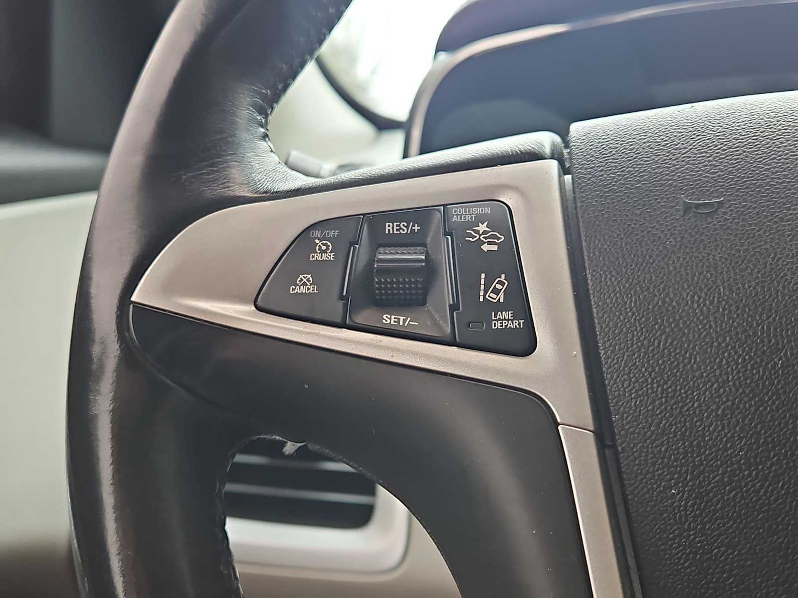 Thumbnail: 2017 GMC Terrain - 24