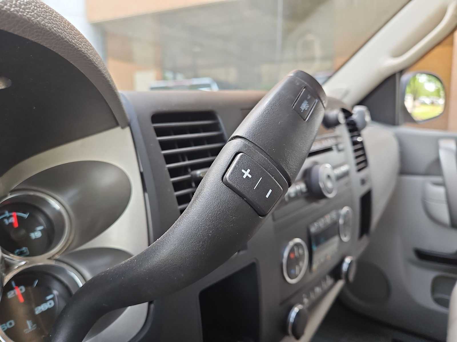Thumbnail: 2013 GMC Sierra 1500 - 30