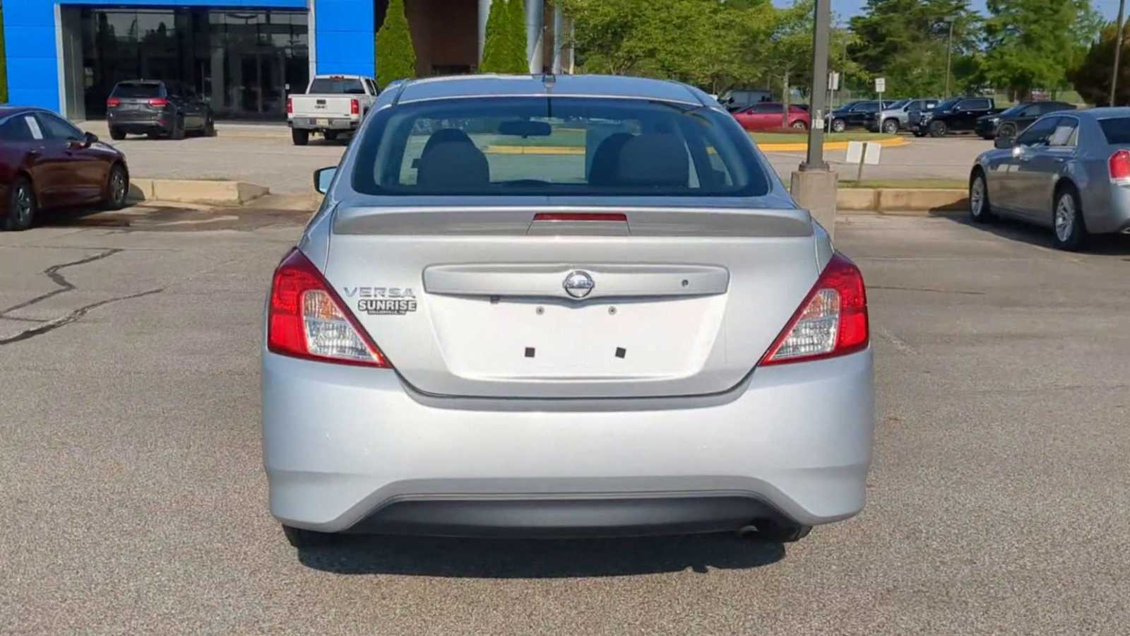 Thumbnail: 2019 Nissan Versa - 7