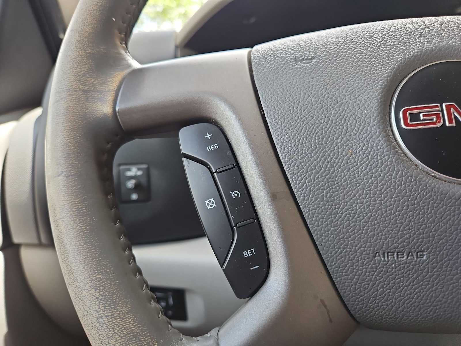 Thumbnail: 2013 GMC Sierra 1500 - 24