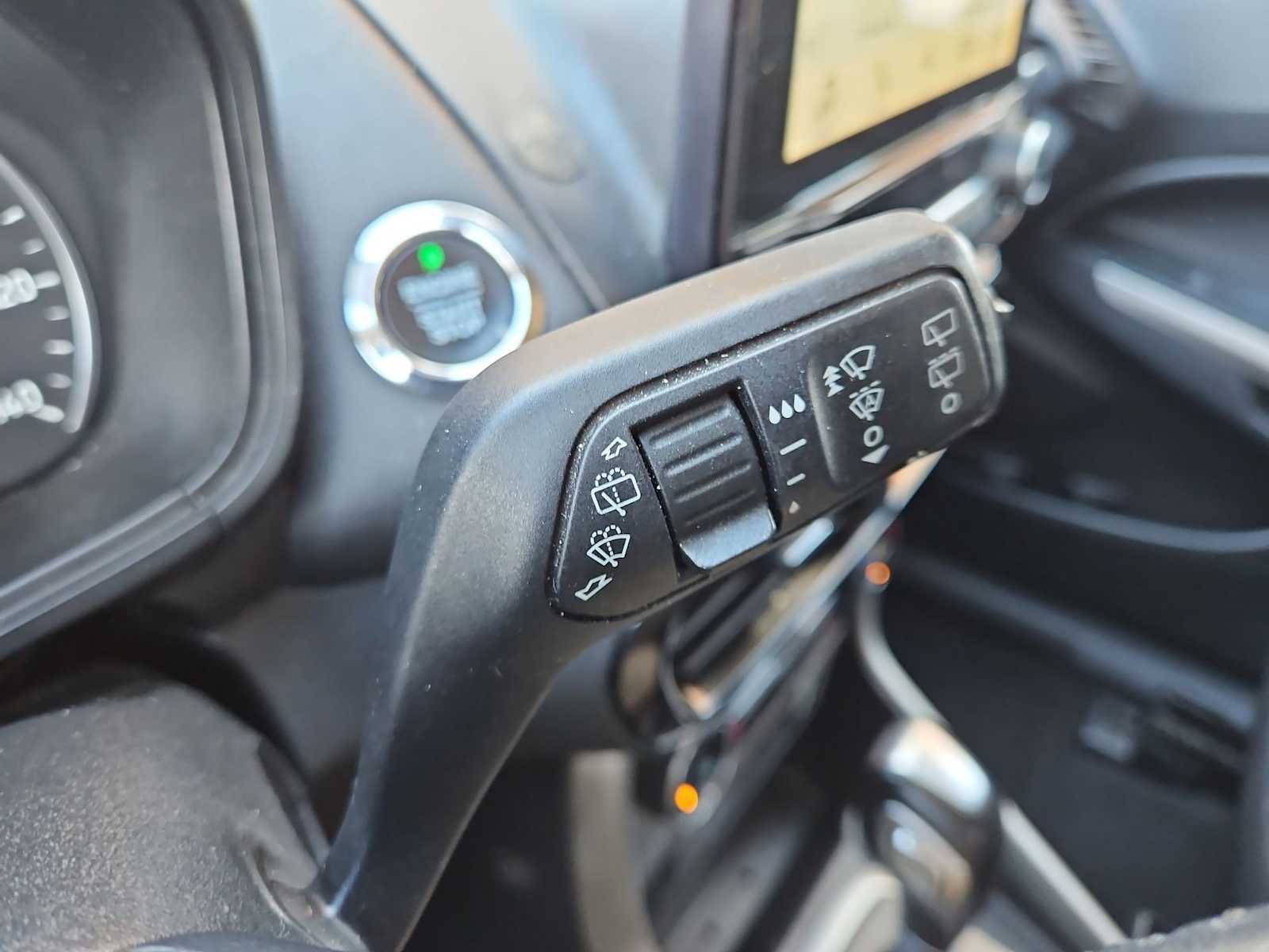 Thumbnail: 2019 Ford EcoSport - 27