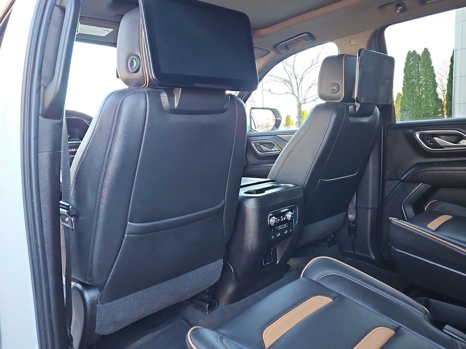 Thumbnail: 2021 GMC Yukon - 19