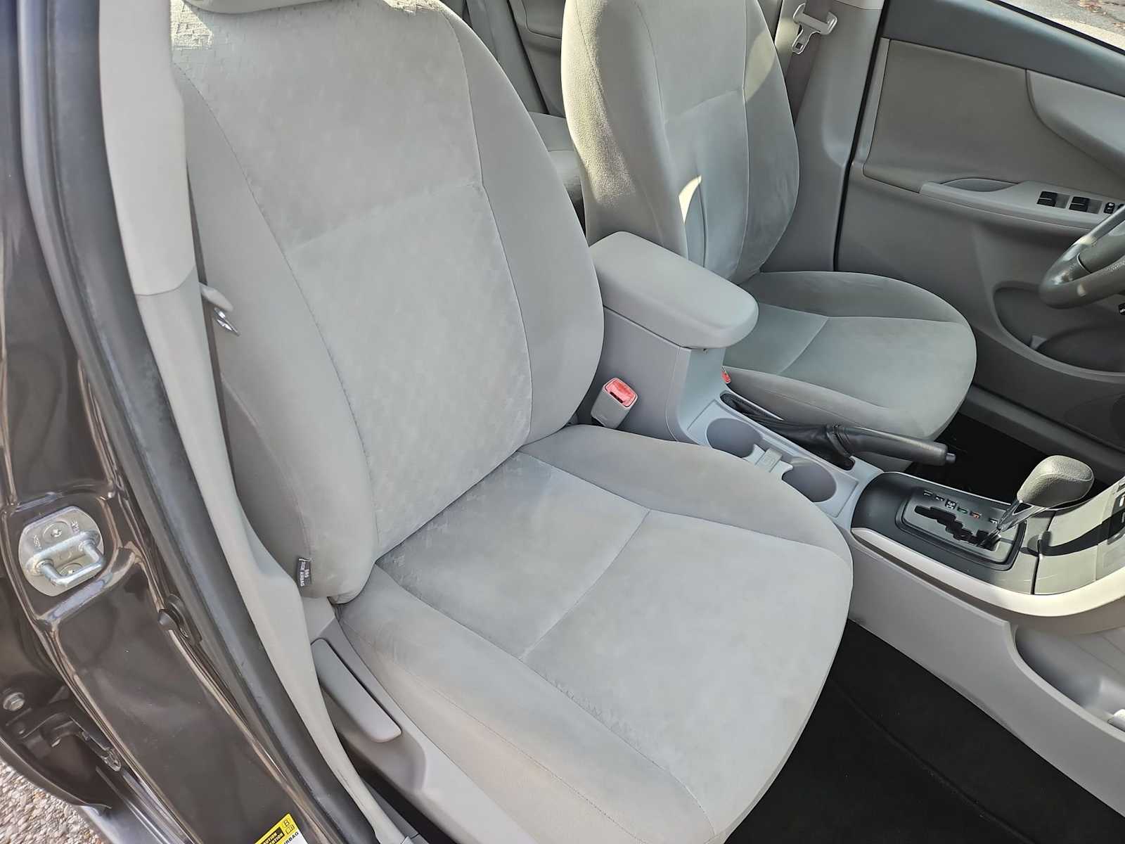 Thumbnail: 2009 Toyota Corolla - 21