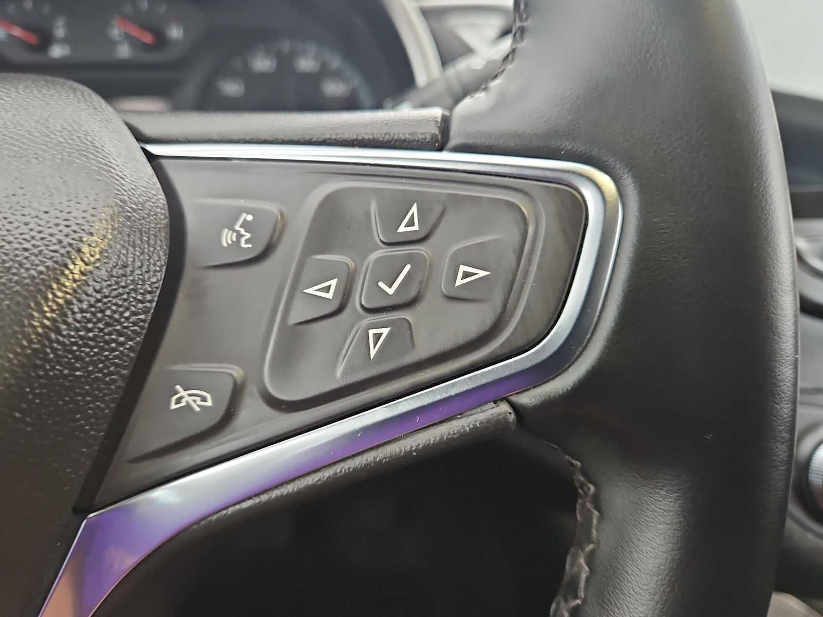 Thumbnail: 2025 Chevrolet Malibu - 25