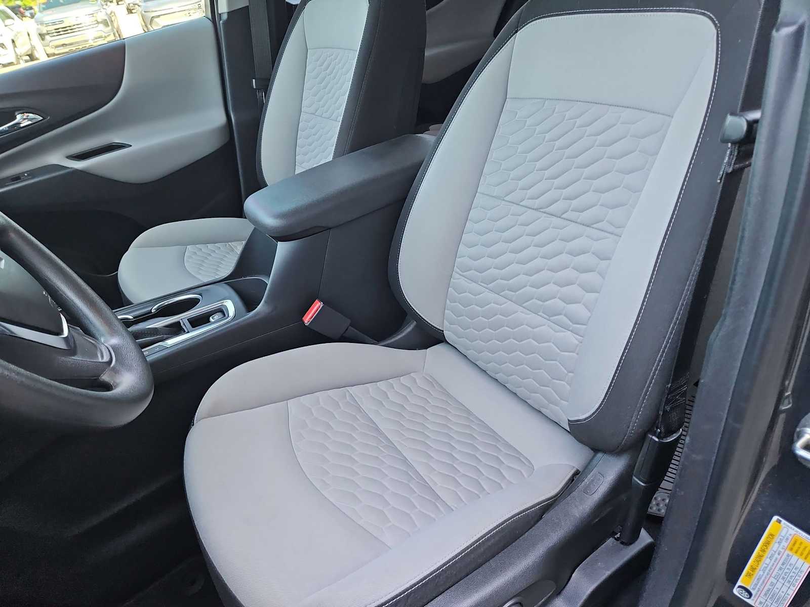 Thumbnail: 2018 Chevrolet Equinox - 27