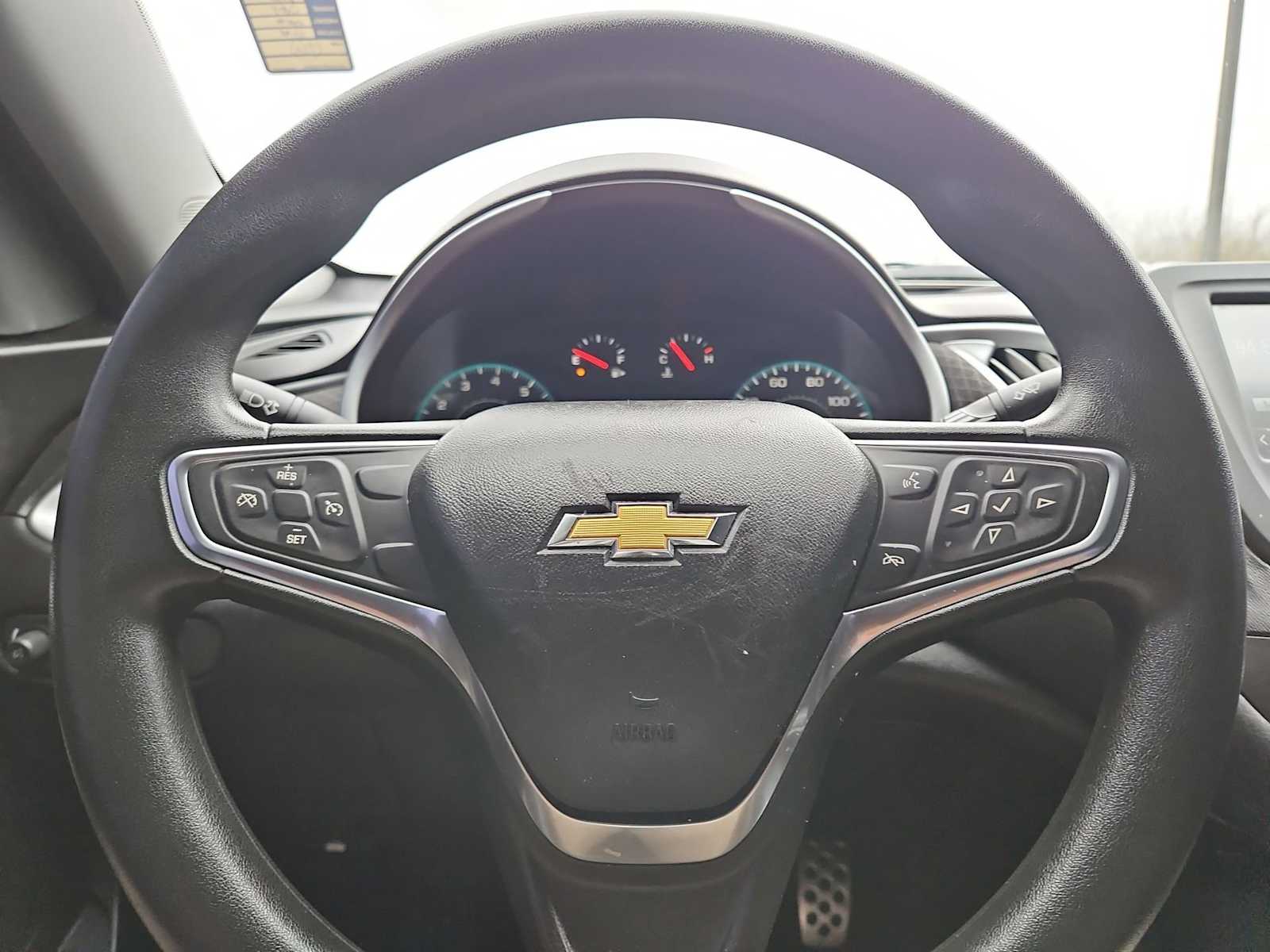 Thumbnail: 2017 Chevrolet Malibu - 22