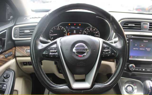 Thumbnail: 2017 Nissan Maxima - 6