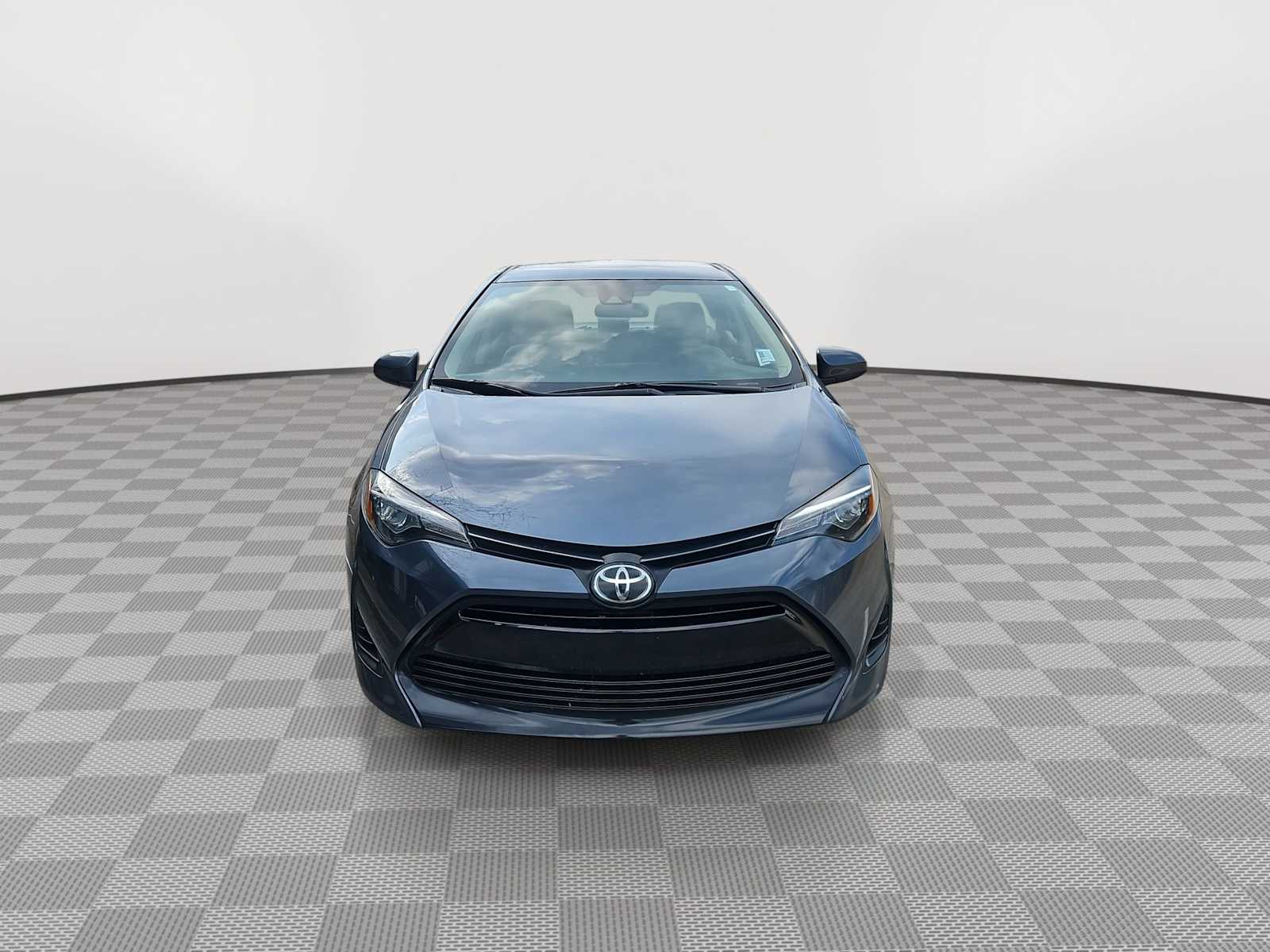 Thumbnail: 2019 Toyota Corolla - 3