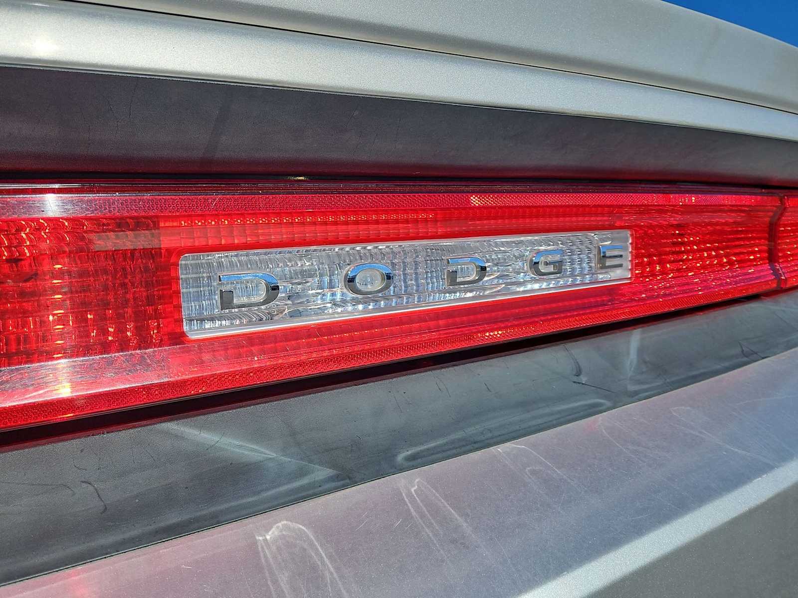 Thumbnail: 2010 Dodge Challenger - 12