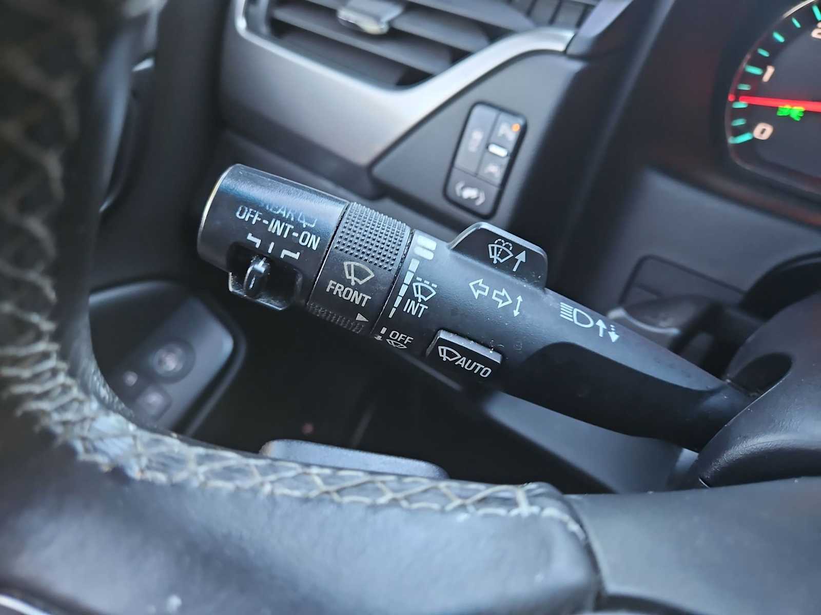 Thumbnail: 2017 Chevrolet Tahoe - 25