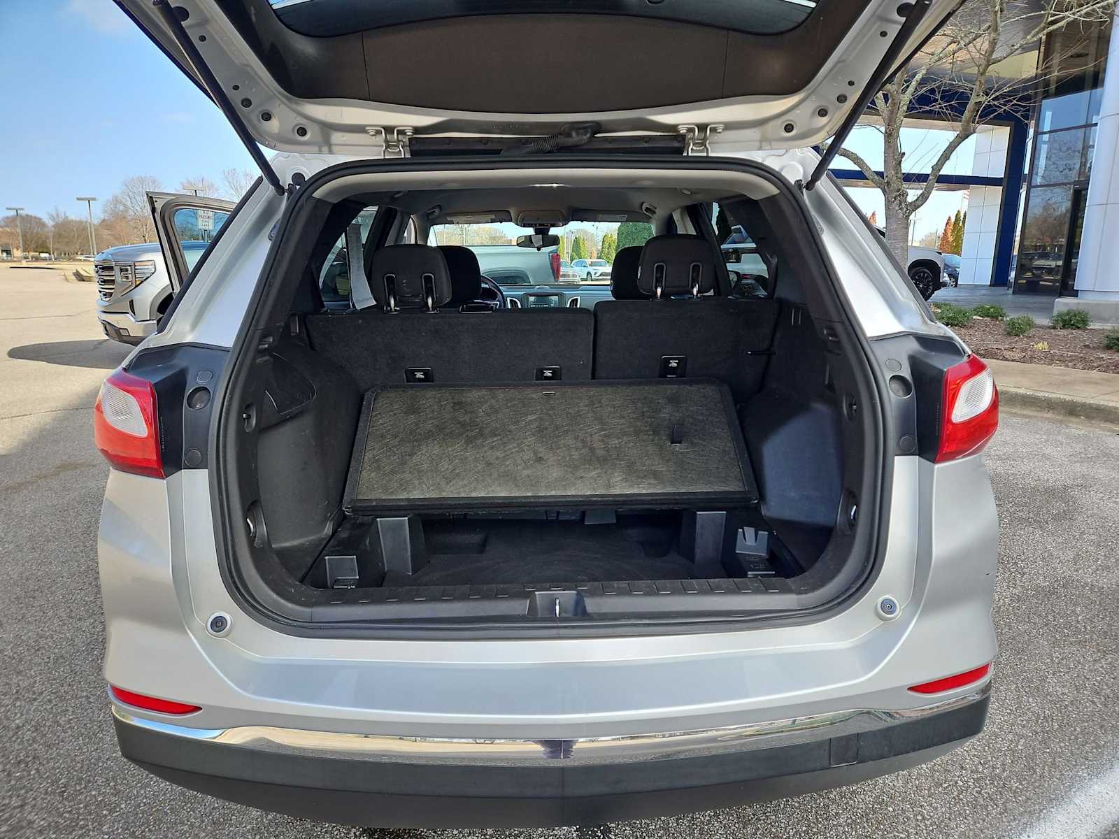 Thumbnail: 2018 Chevrolet Equinox - 37