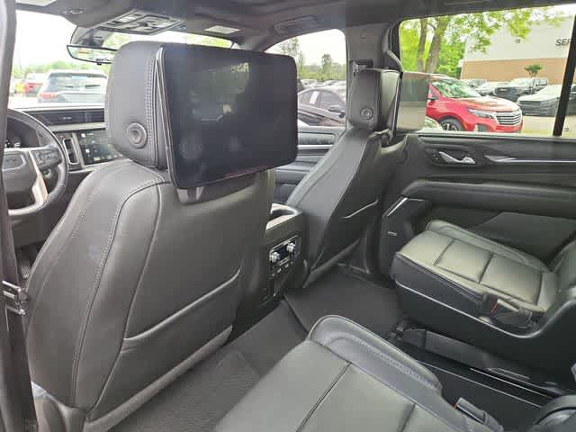 Thumbnail: 2022 GMC Yukon - 38