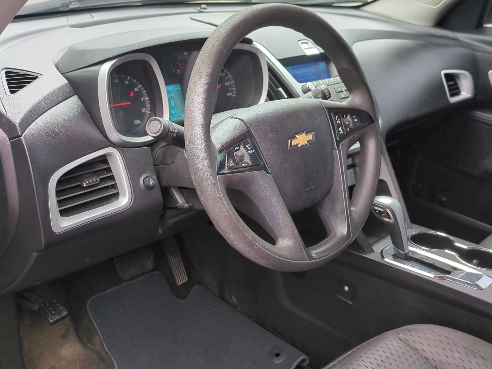 Thumbnail: 2014 Chevrolet Equinox - 10