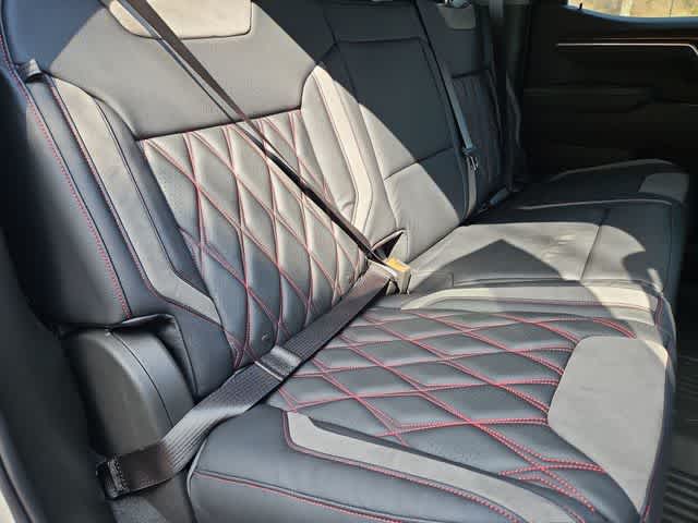 Thumbnail: 2026 Chevrolet Silverado 1500 - 22