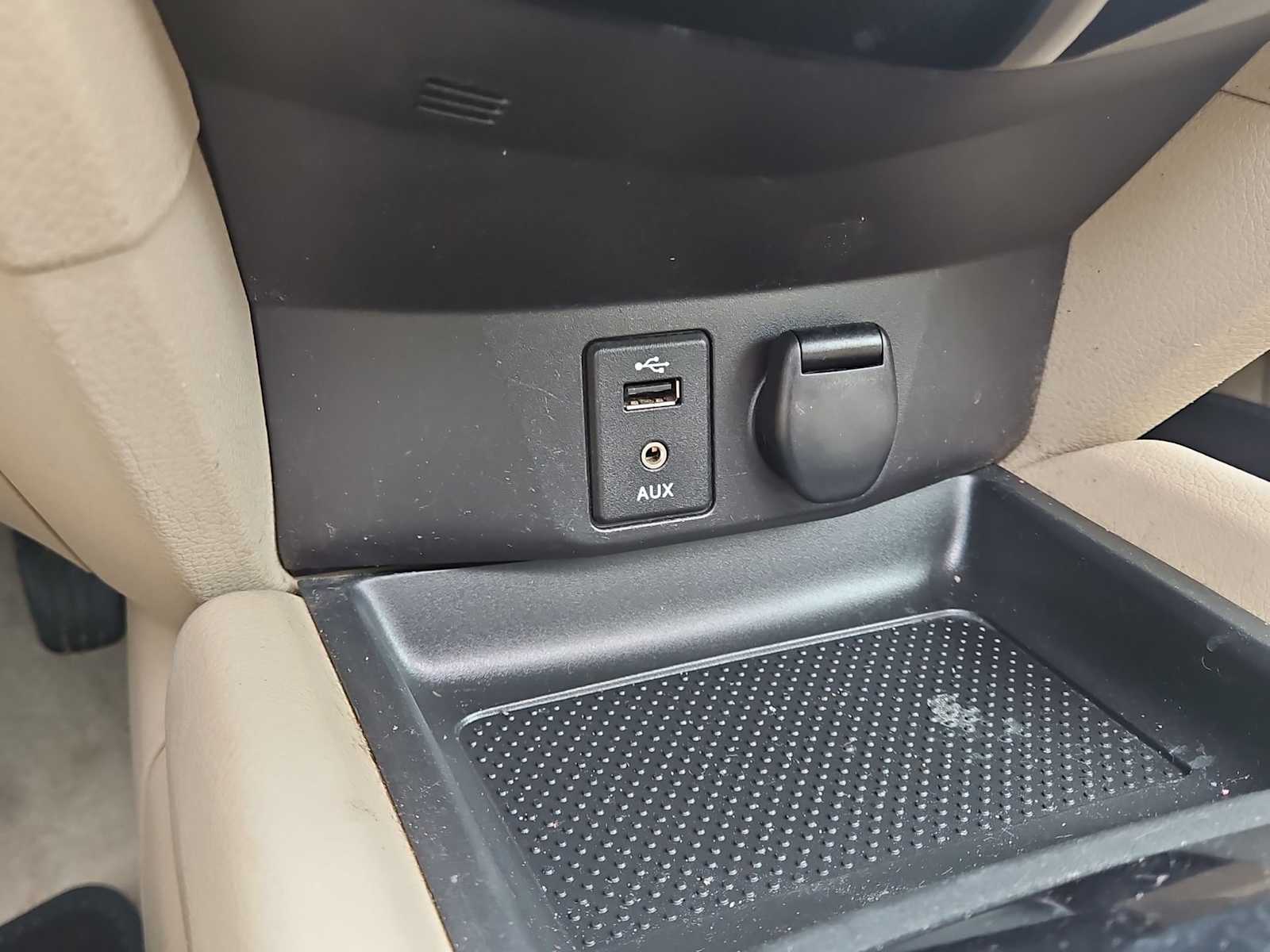 Thumbnail: 2015 Nissan Rogue - 34