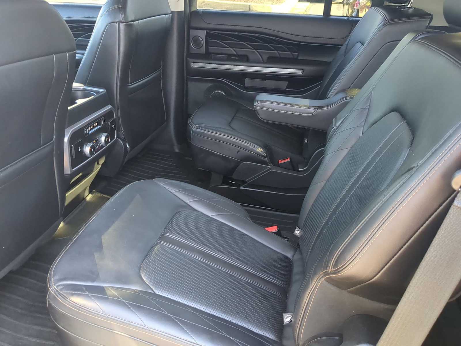 Thumbnail: 2021 Ford Expedition - 20