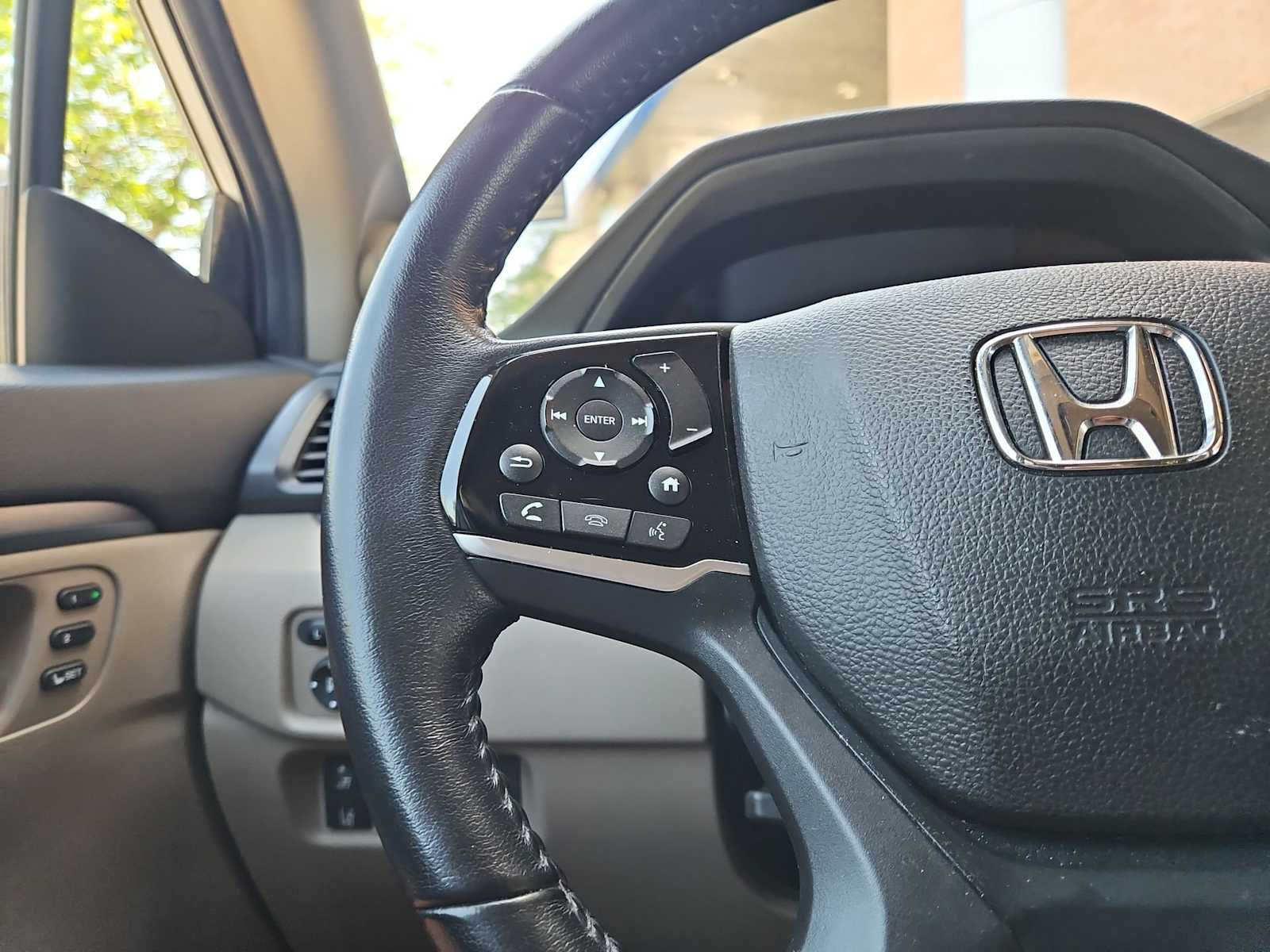 Thumbnail: 2021 Honda Pilot - 25