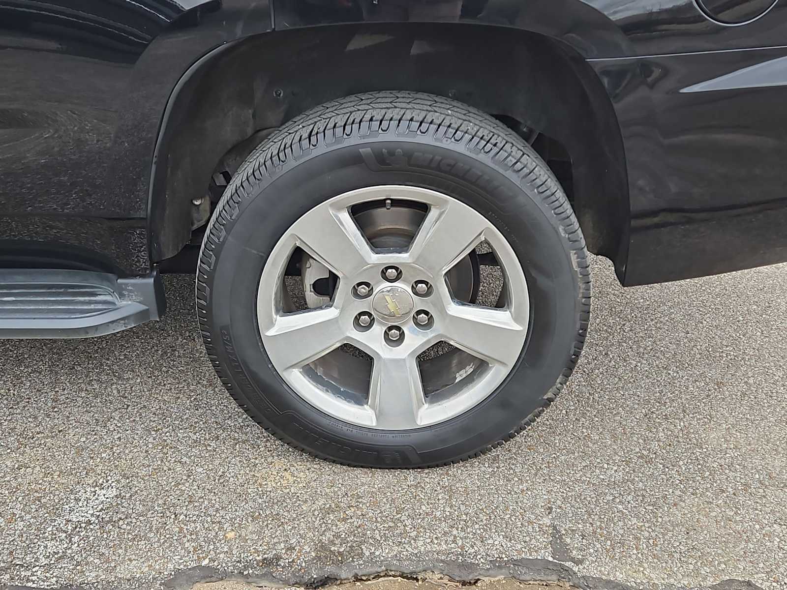 Thumbnail: 2016 Chevrolet Tahoe - 14