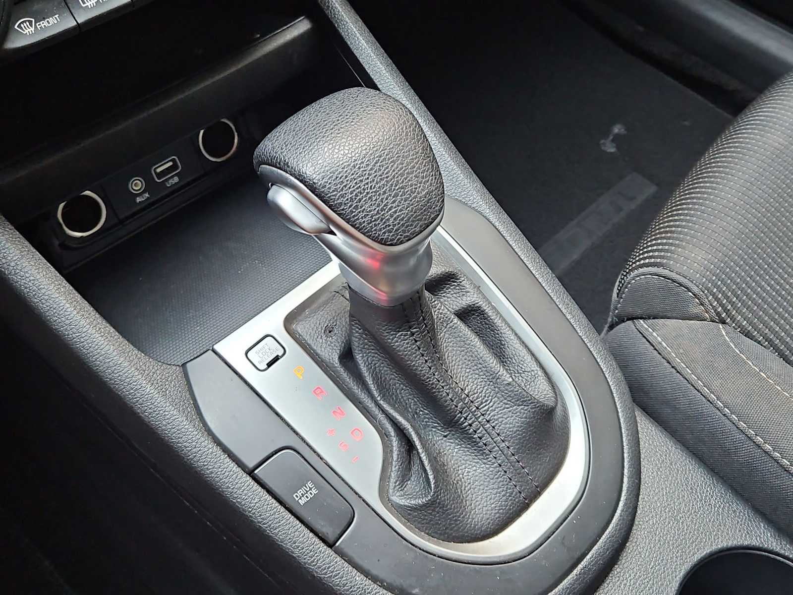 Thumbnail: 2019 Kia Forte - 32