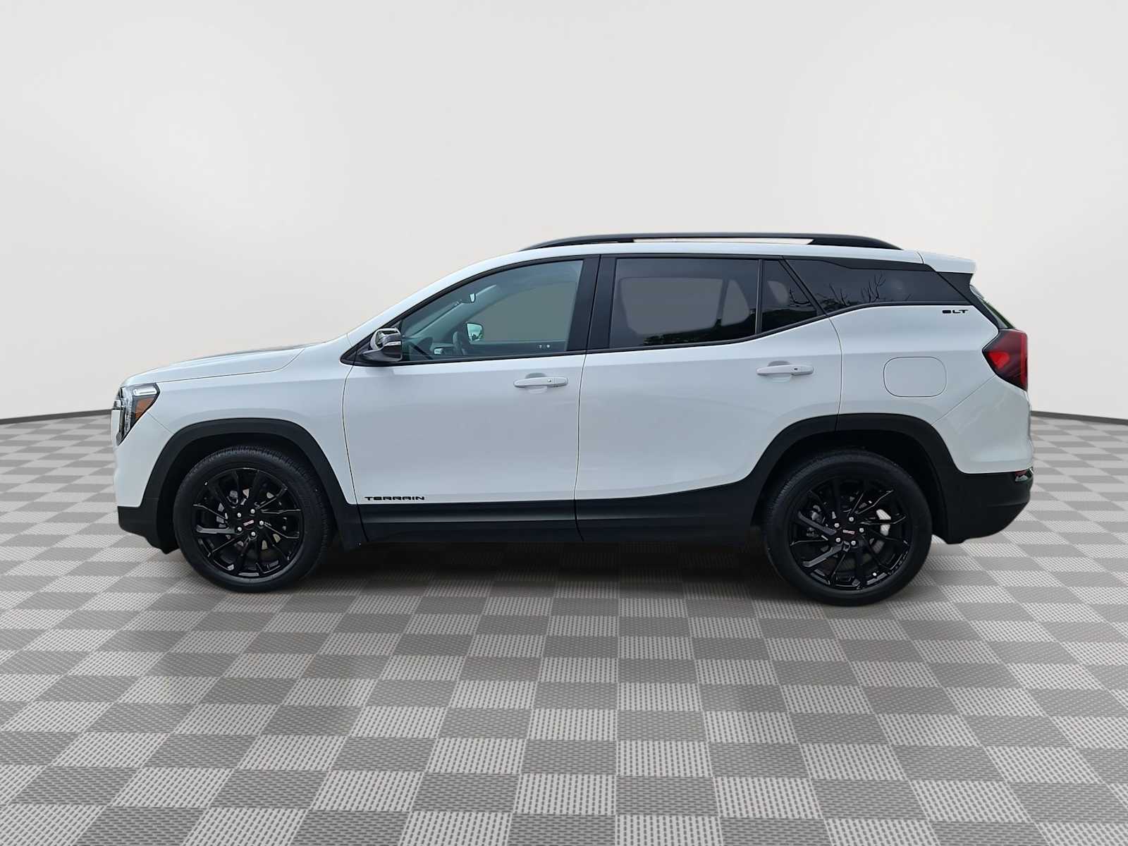 Thumbnail: 2023 GMC Terrain - 5