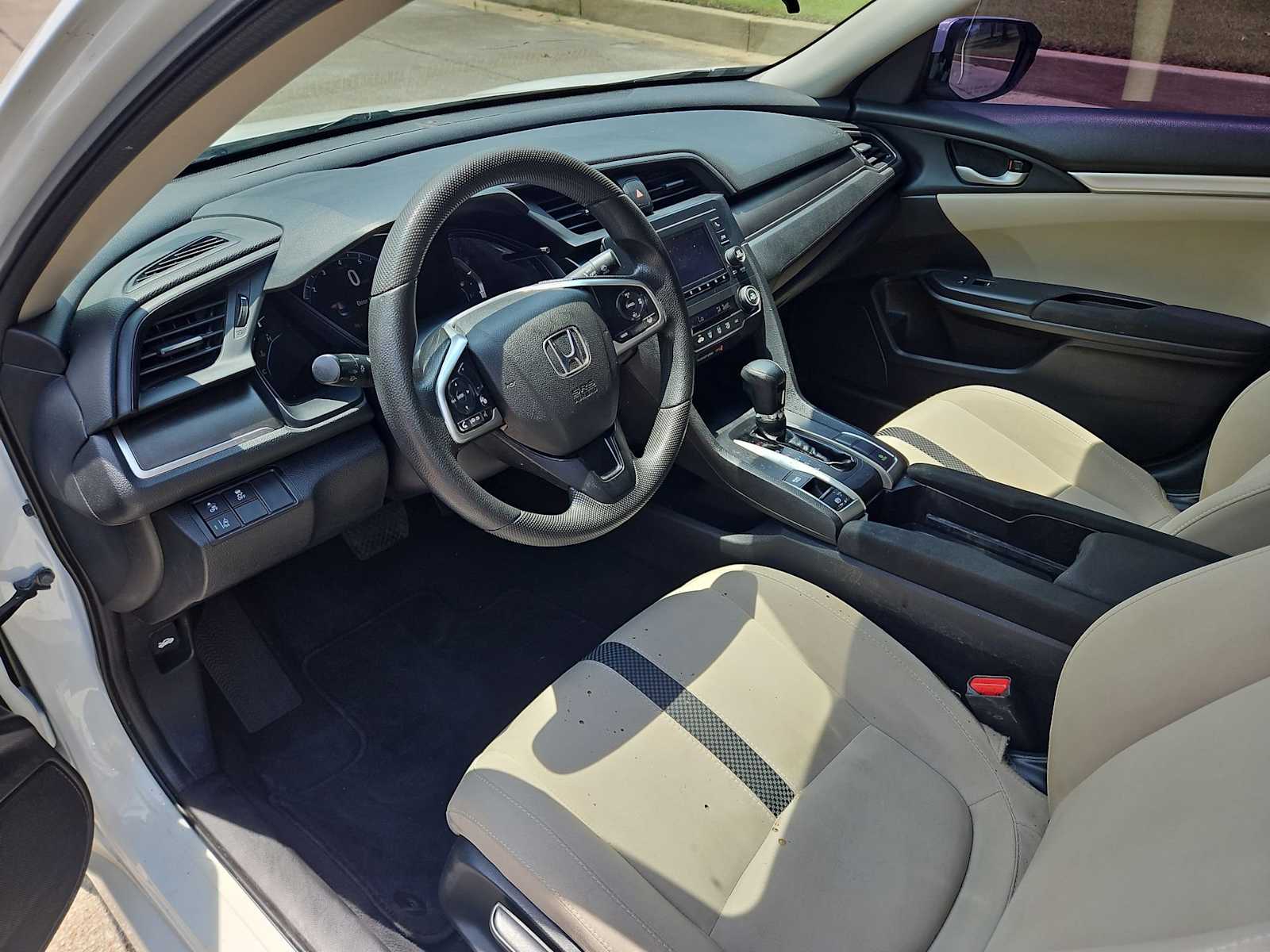 Thumbnail: 2020 Honda Civic - 10