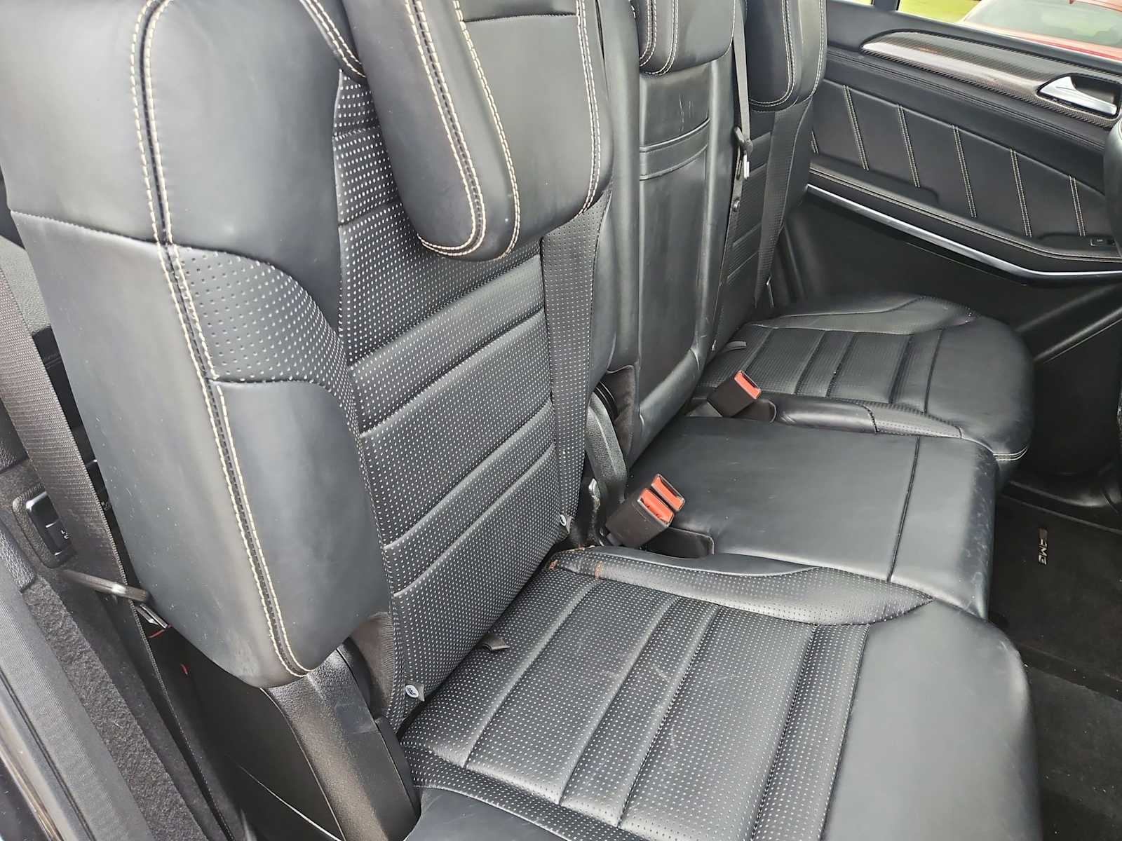 Thumbnail: 2017 Mercedes-Benz GL-Class - 20