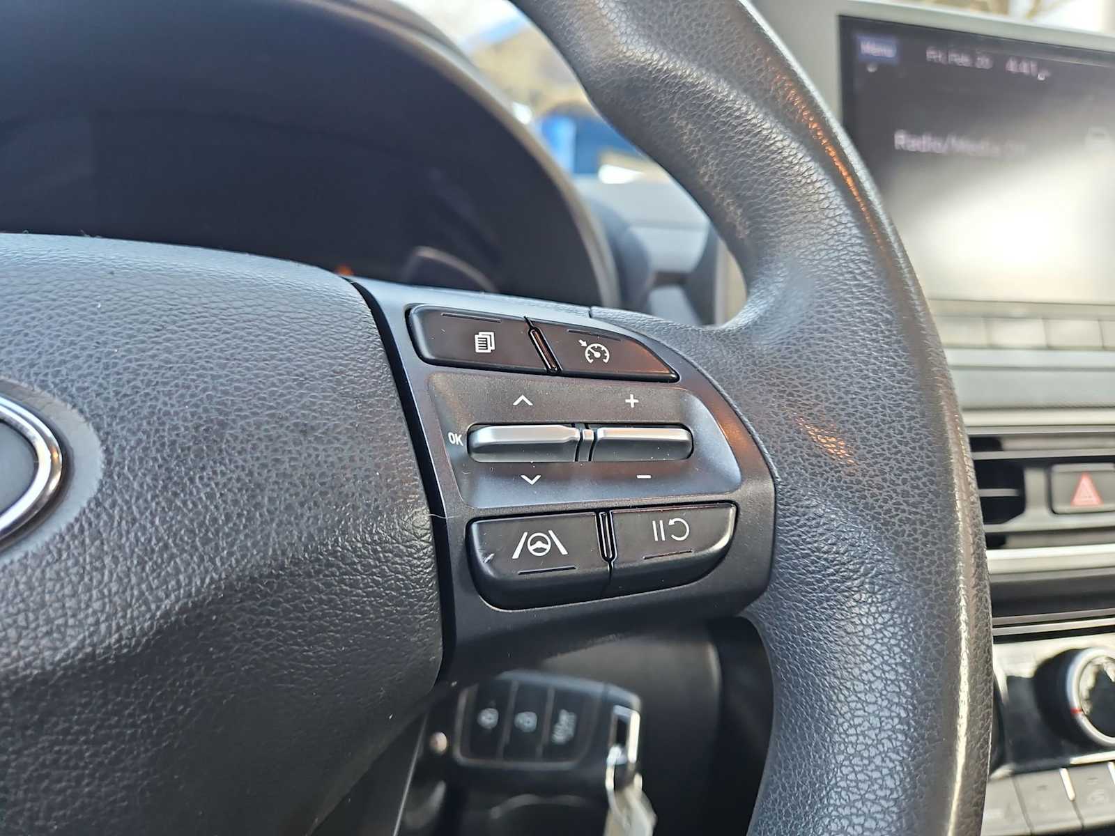 Thumbnail: 2022 Hyundai Kona - 25