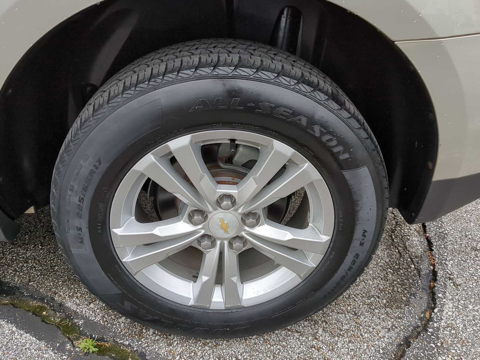 Thumbnail: 2014 Chevrolet Equinox - 29