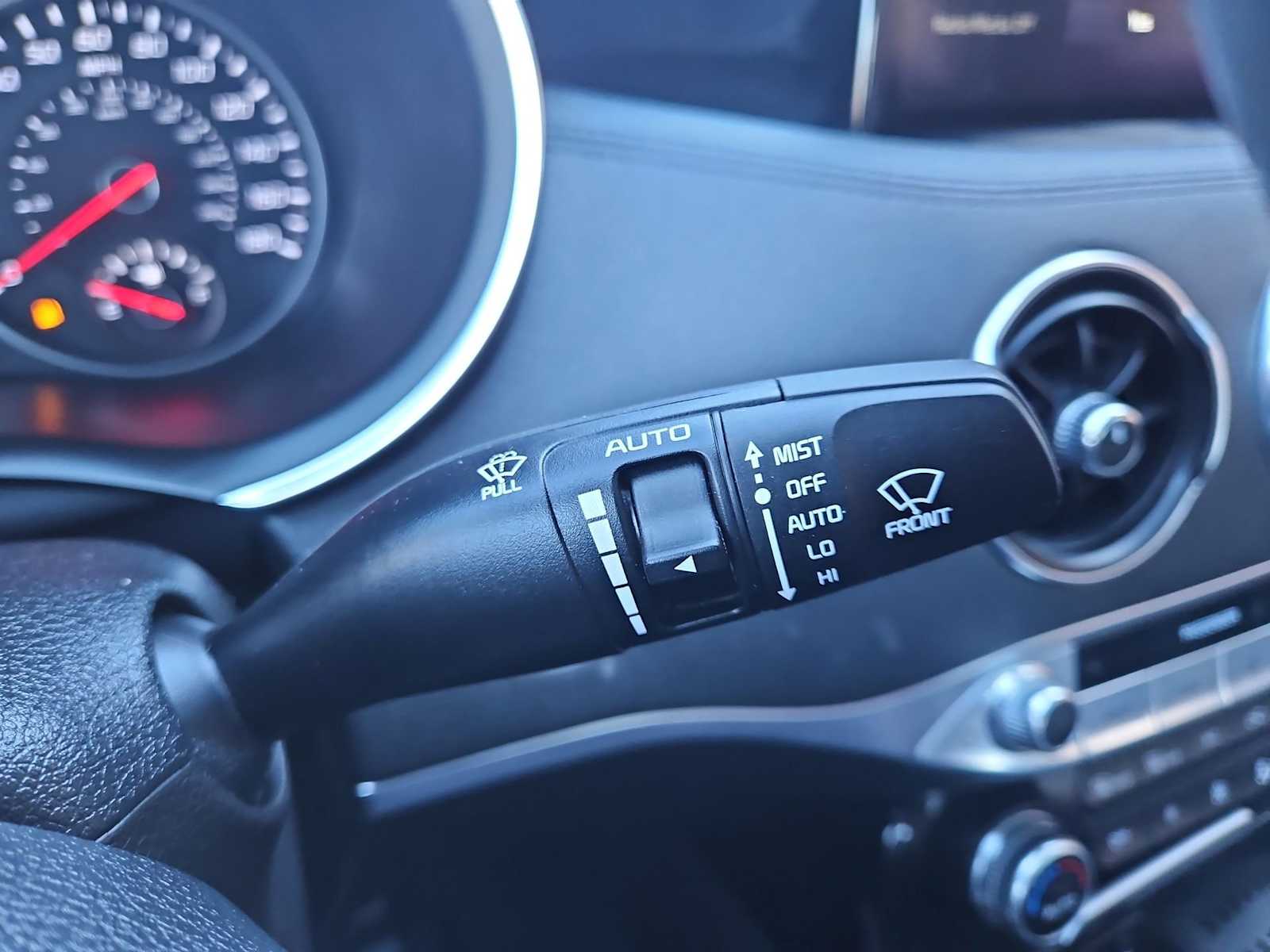 Thumbnail: 2023 Kia Stinger - 27