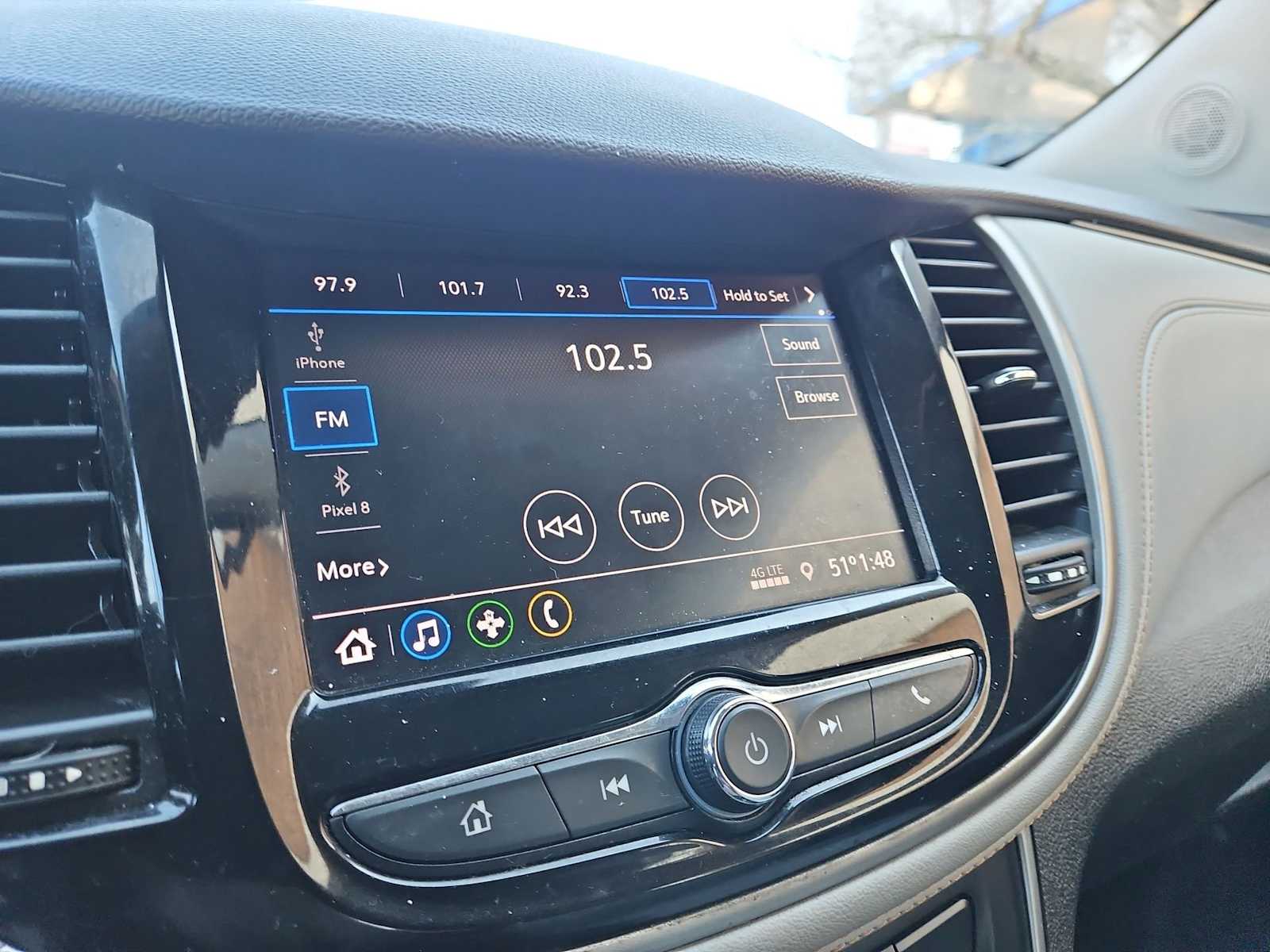 Thumbnail: 2020 Chevrolet Trax - 29